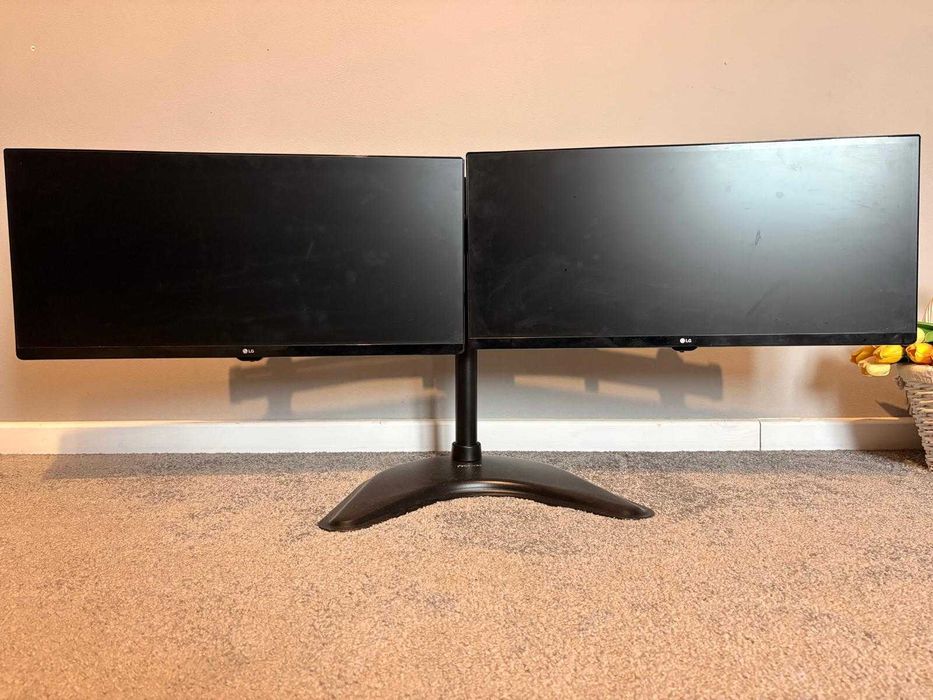 Monitoare Dell | 4 monitoare; 2 perechi