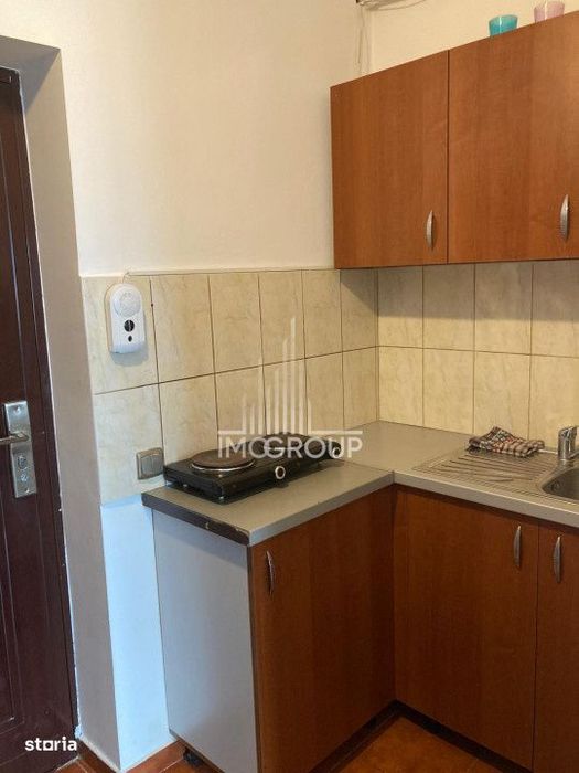 Disponibil De inchiriat garsoniera str Fabricii
