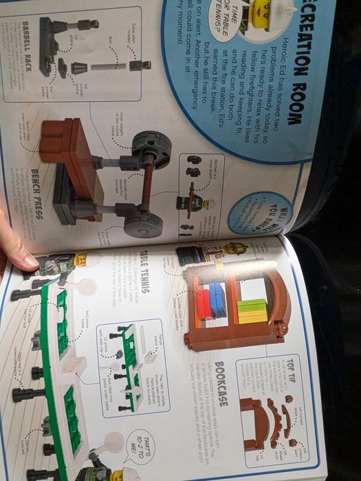 Carte DK - Lego City Build Your Own Adventure