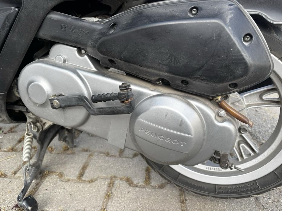 Peugeot Kisbee 2012 , с документи, всичко платено