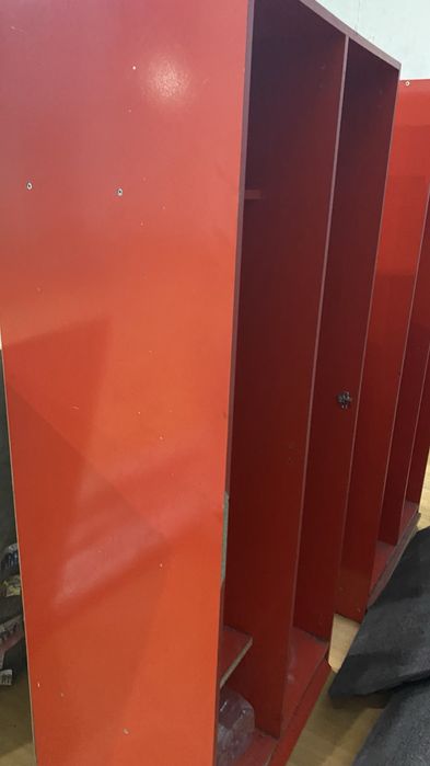 Продам      шкаф