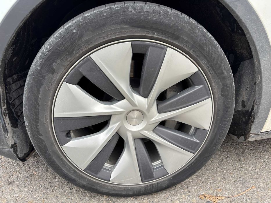 Гуми летни Hankook Ventus S1 evo3 ev 255/45/19 DOT 0224