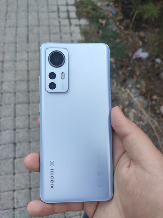 Xiaomi 12 8/256 Б/У экран битый