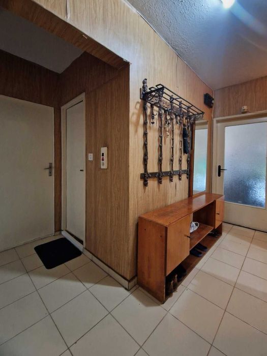 Продава се Четиристаен апартамент в Русе, Централен южен район - 99 кв.м за 1344 €/кв.м - Снимка #11