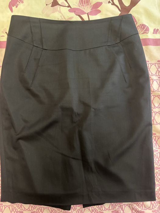 Юбка классическая темно синего цвета