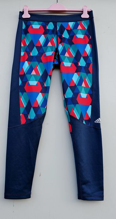 Adidas оригинален дамски клин Л размер