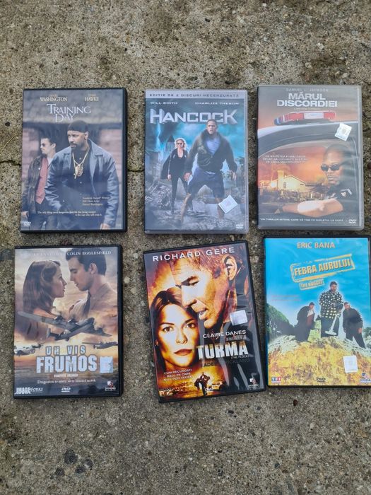 Vând DVD-uri  sunt în stare perfectă