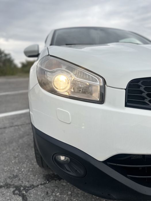 Продам Nissan Qashqai
