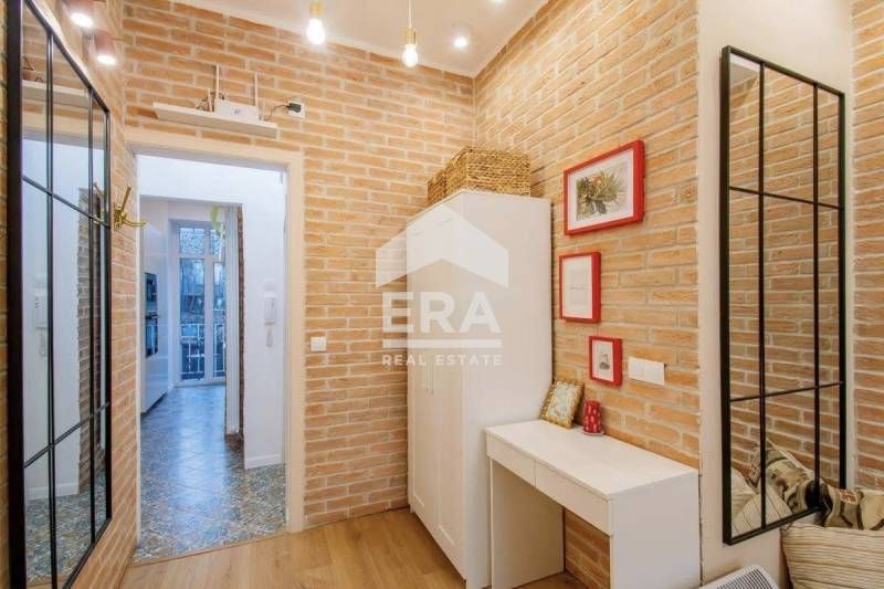 Продава се Двустаен апартамент в София, Докторски паметник - 40 кв.м за 3685 €/кв.м - Снимка #9