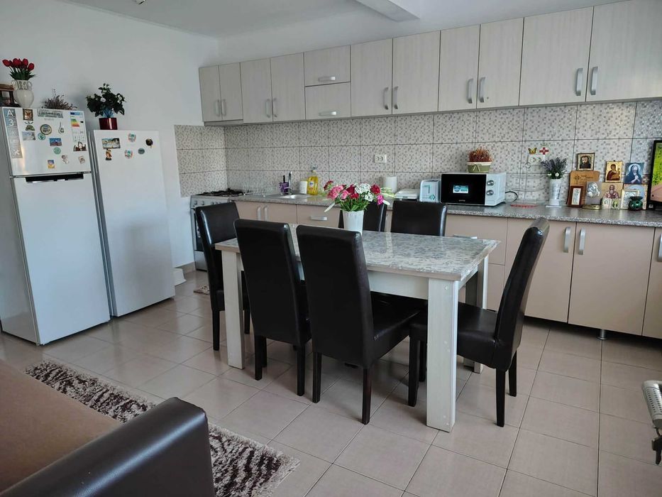 Casa de Inchiriat Limanu-Sezon