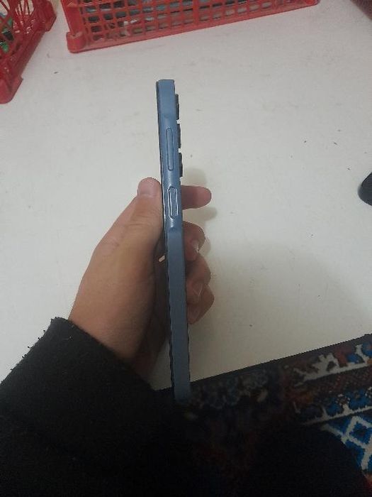 Samsung A15 sotiladi yoki obmen