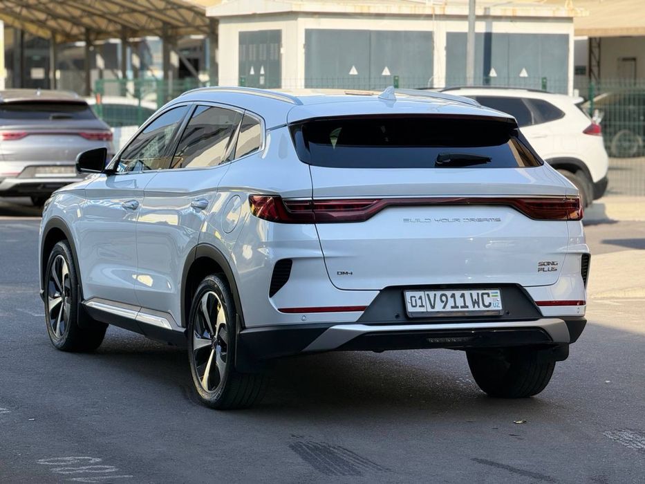 Byd song plus hybrit