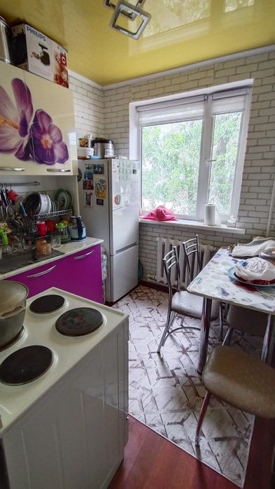 Продам.  3 - ком квартиру