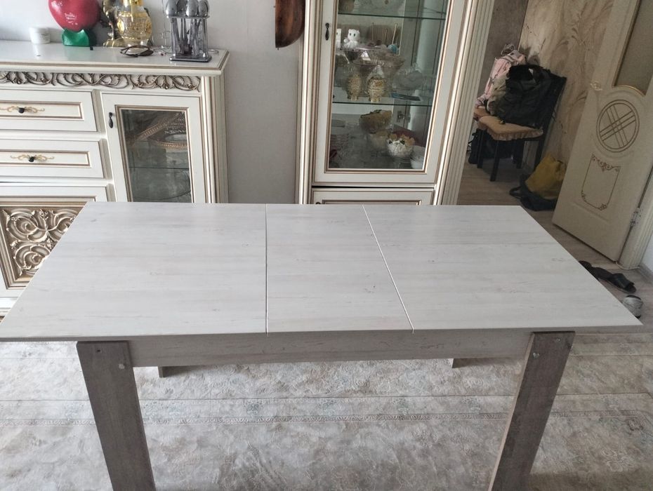 Стол почти Новый