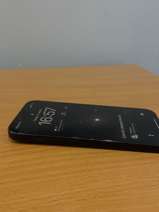 IPhone 14 айфон 14 в отличном состояний