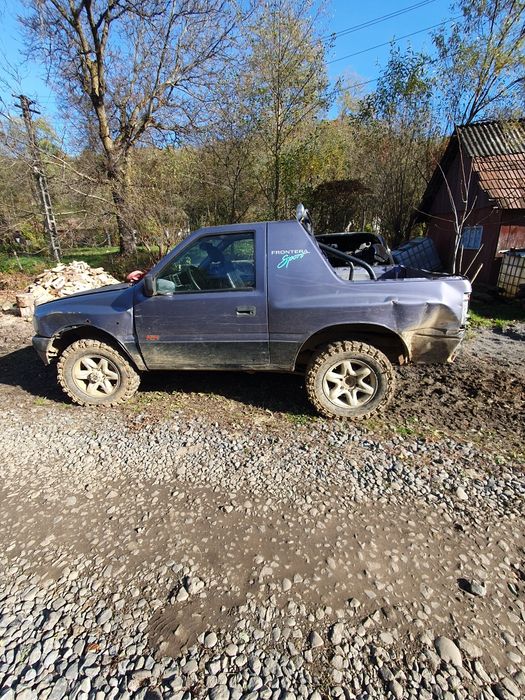 Vând Opel frontera 2.0 benzină