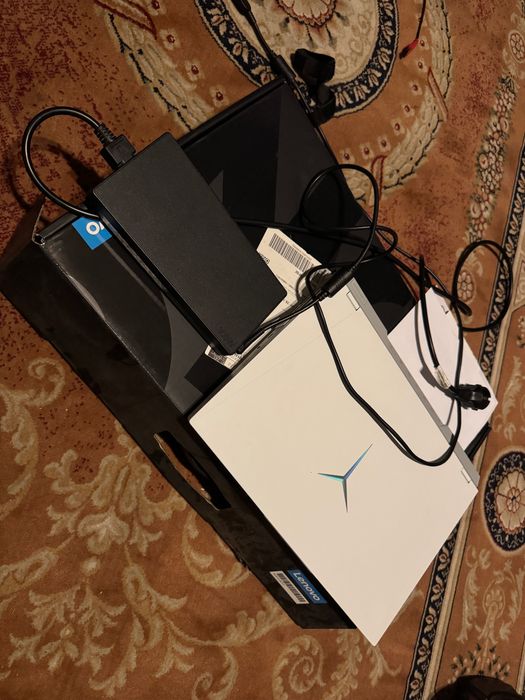 Legion 5 pro ryzen 5800H nvidia 3070 1tb