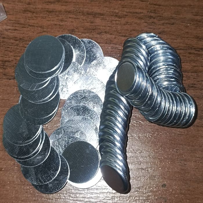 Неодимовый магнит с пластинкой