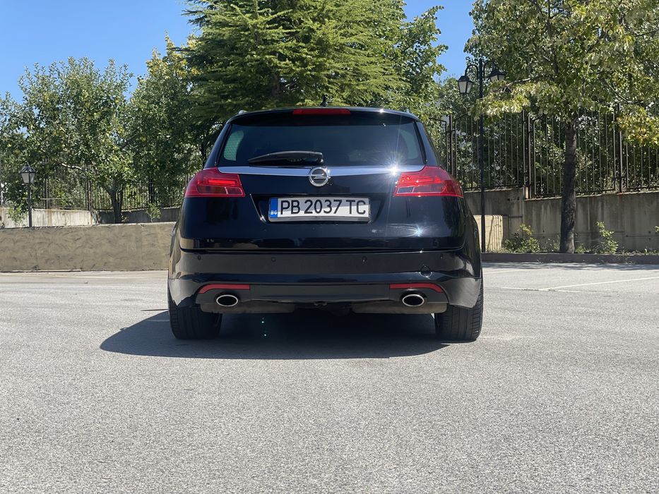 Opel Insignia 2.8T