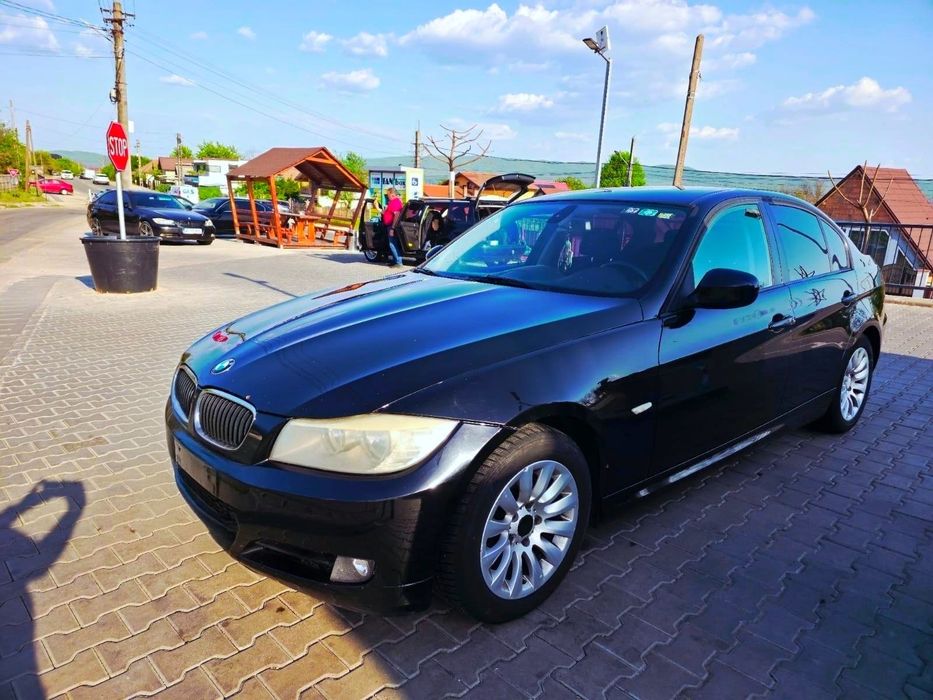 BMW 3 Series 2011 — imagine 4