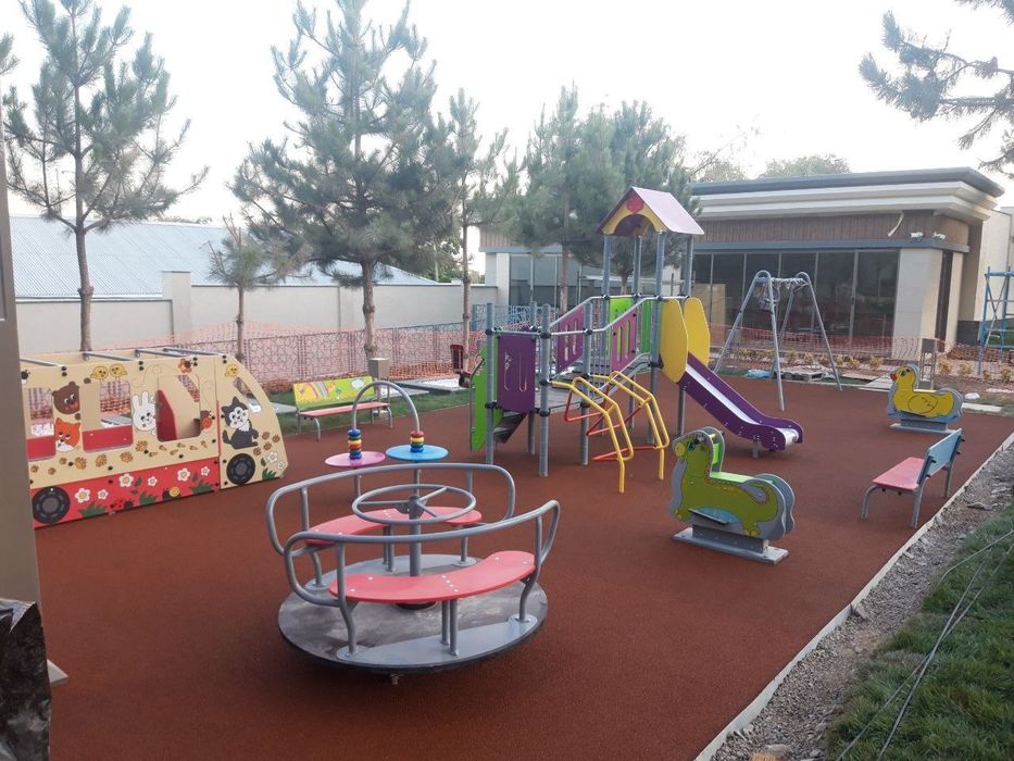 Резина брусчатка детиски пелашатка супорт зал