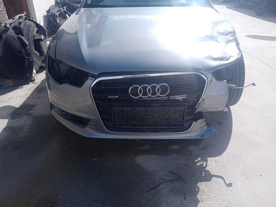 А64G 3.0tdi 245кс 2012г. за части код мотор CDUCкод скорости MNB NHF