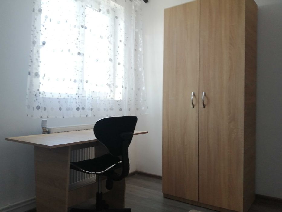 Dau in chirie apartament 2 camere