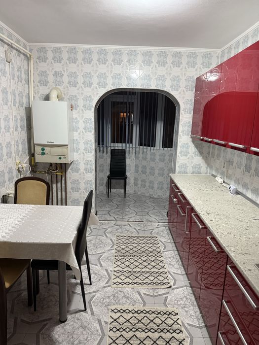 Închiriez ap. 2 cam.,decomandat,zona de sus,str.Belvedere