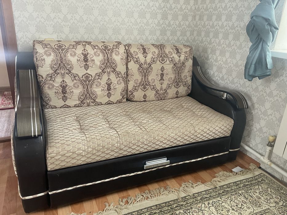 Продам Мягкий диван