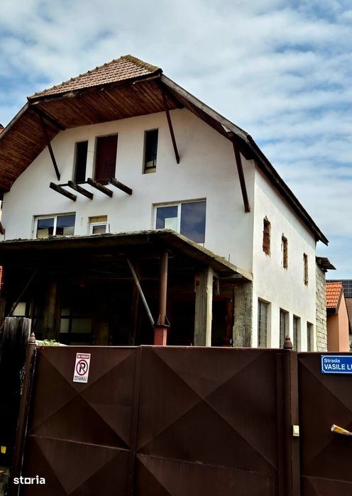 Oportunitate investitie, zona Fartec-V Lupu sediu firma/clinica/scoala