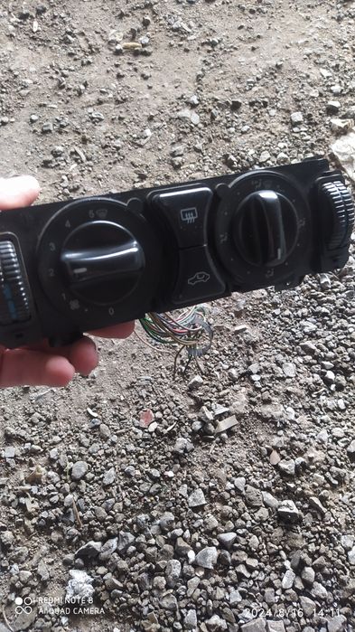 Запчасти на w210