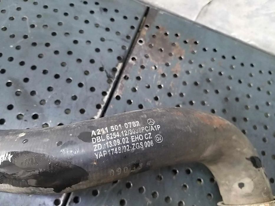 Furtun apa 2.2 cdi mercedes e class w211 a2115010782
