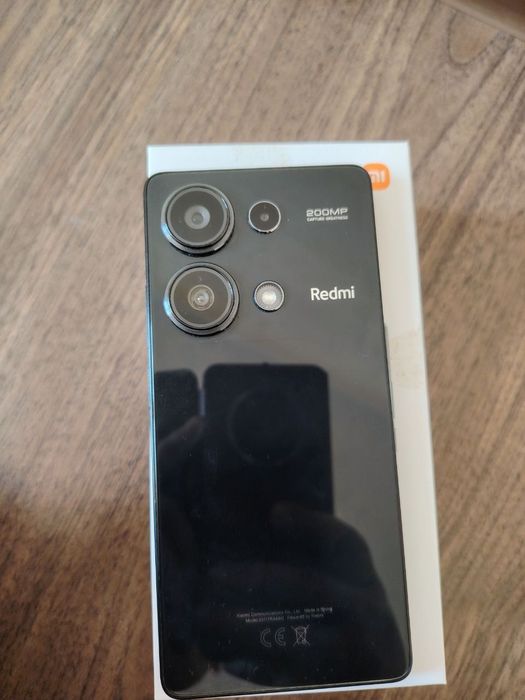 Redmi Note 13 pro xolati yangidek xotirasi 512 GB.