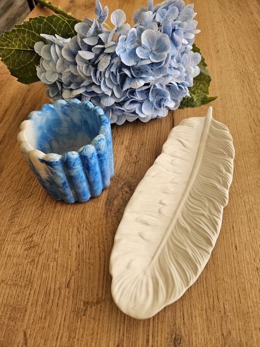 Продам вазы из гипса