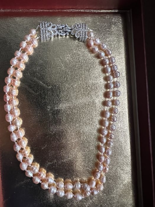 Coliere hand made din perle de cultura