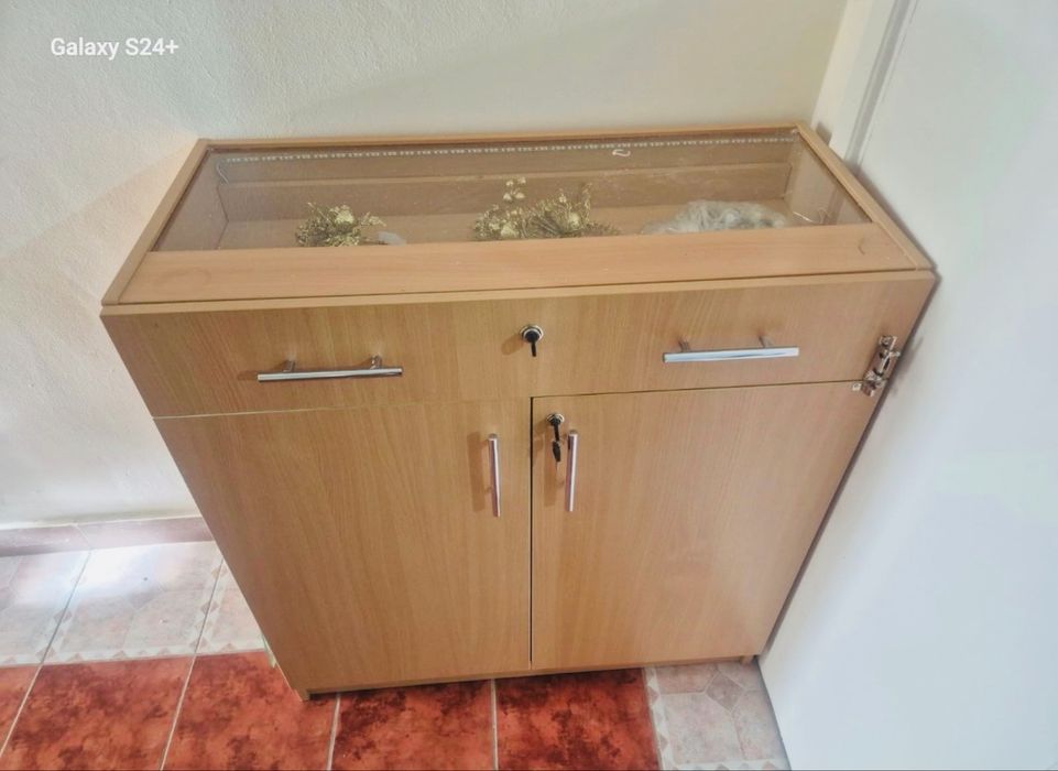 Продам торговое оборудование