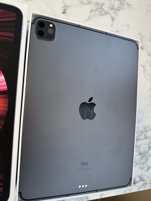 iPad Pro 11 M1 Wifi+ Cellular (място за сим карта) 128 GB