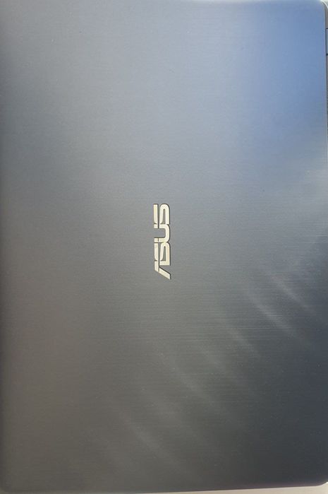 ноутбук ASUS 15,6 продаёться