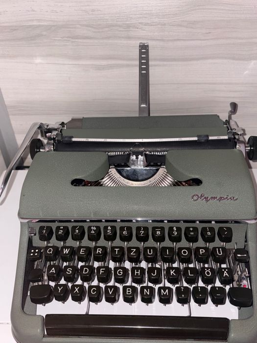 Пишеща машина OLYMPIA SM2 1953/54