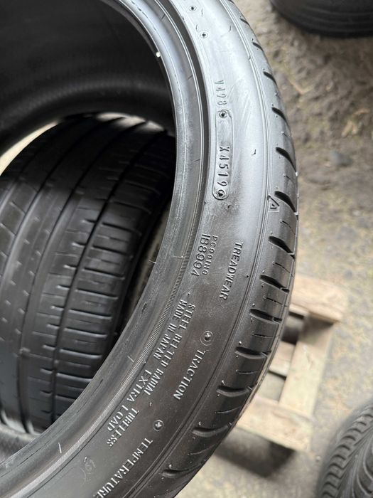 2x Anvelope Vara 265/35 R20 - Falken Azenis FK510
