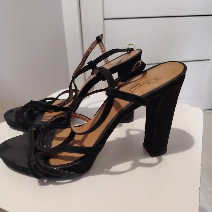 СРОЧНО! Женские туфли!