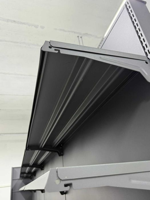 Торговые стеллажи для павильона