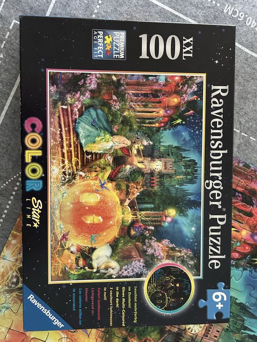 Puzzle Ravensburger Cenusareasa fosforescent