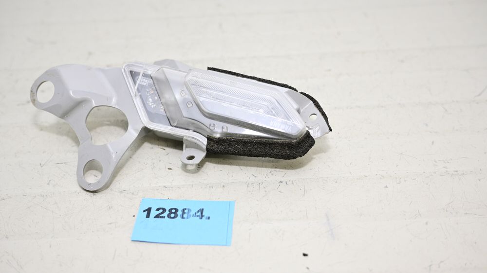 Semnalizare Semnal Fata Dreapta Yamaha X-MAX 125 / 300 2023 - 2026