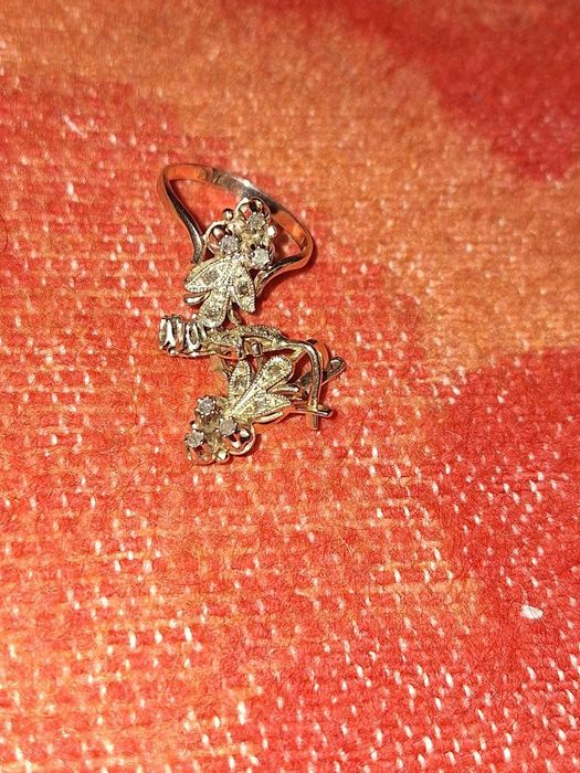 Союз. бриллиант сырга сатылады