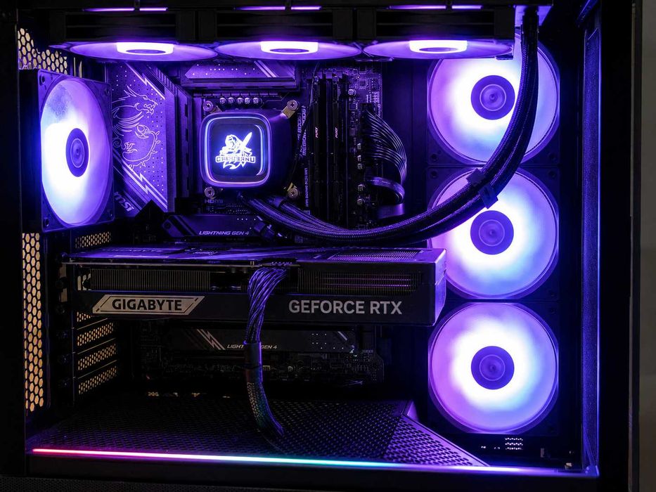 PC Gaming Intel i9-14900KF, RTX 5070 Ti 16GB GDDR7, 32GB DDR5, 2TB SSD, Iluminare RGB