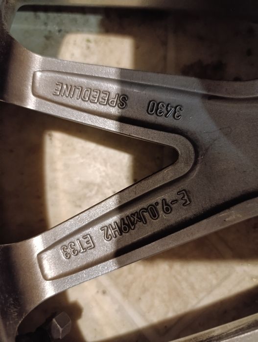 Джанти  за Ауди 19-ки ET33