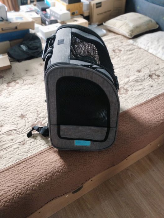 Vând rucsac transport animale nou