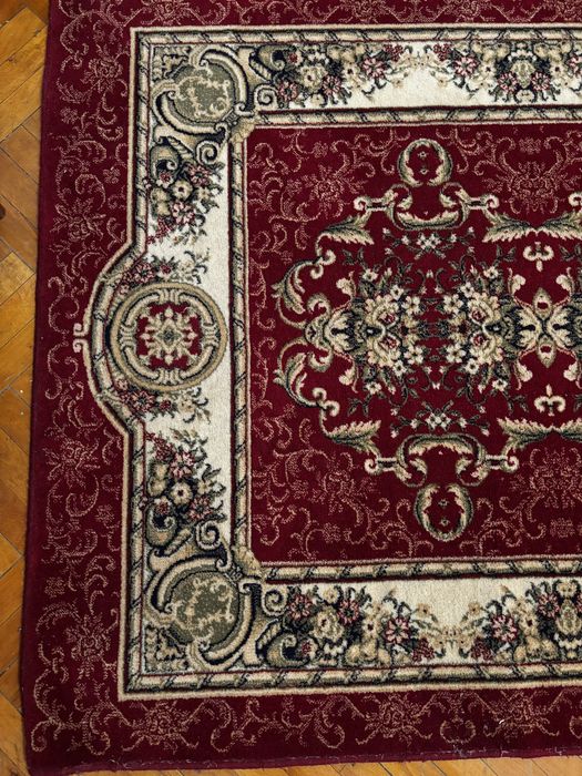 Covor lana marca Floare Carpet Moldova bonus o carpeta