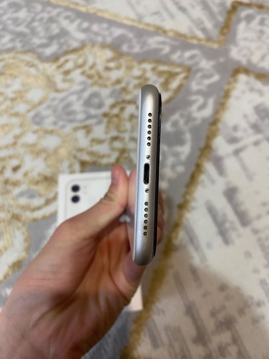 Айфон 11 IPhone 11
